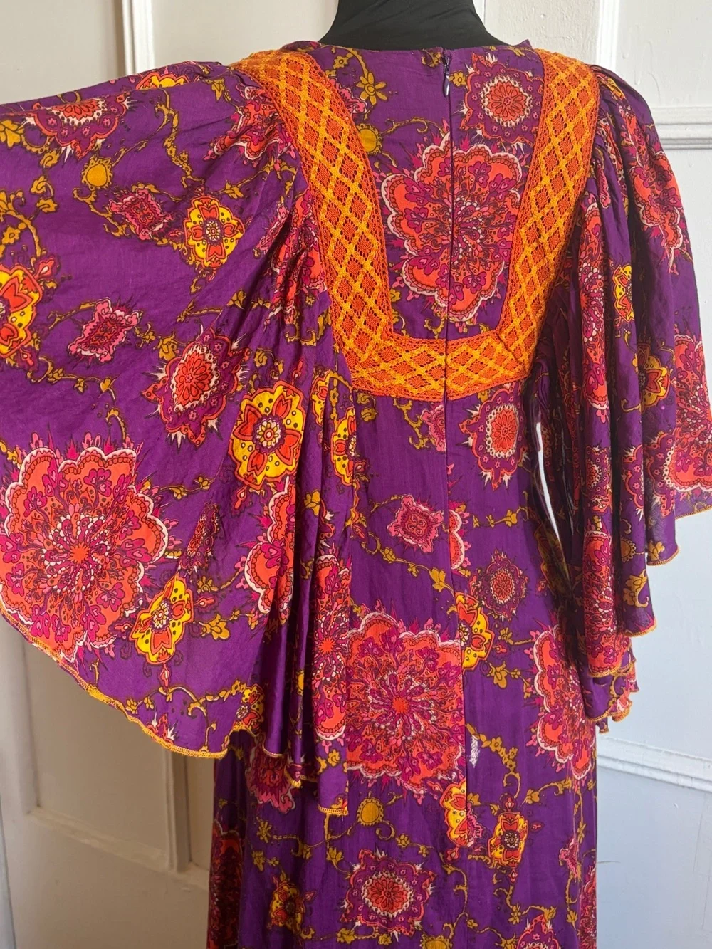 Hippie Shake Purple Mandala Maxi Dress Flutter Sleeve 1970s Style Gypsy Femme